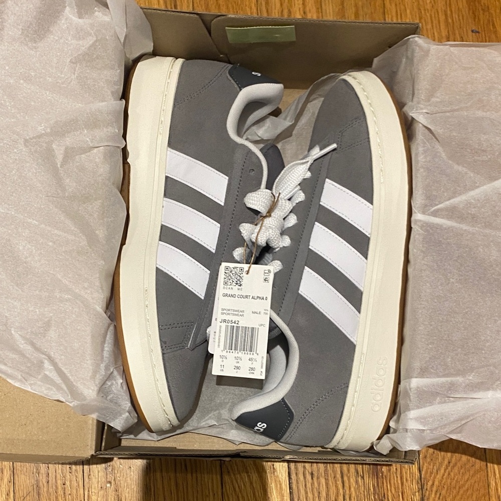 Adidas Grand Court Alpha 00s Men's Gray and White Sneakers SZ 11